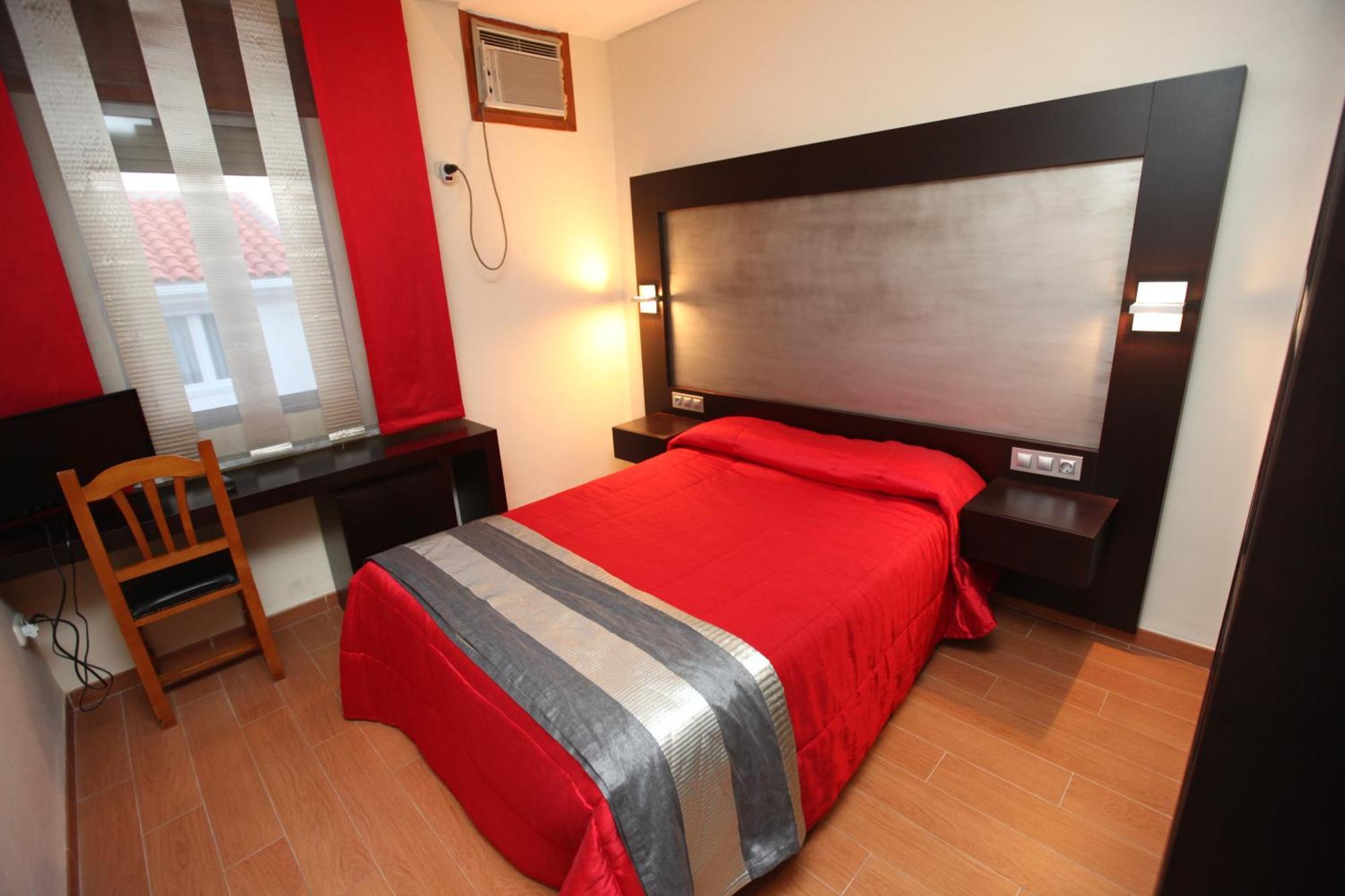 Hotel Anabel Baza Phòng bức ảnh