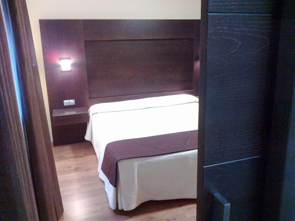 Hotel Anabel Baza Phòng bức ảnh